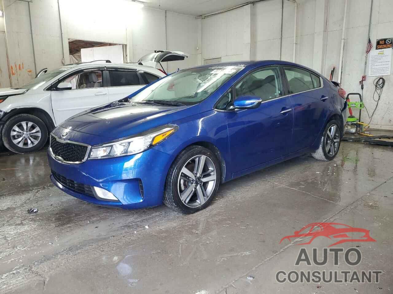 KIA FORTE 2018 - 3KPFL4A89JE165812