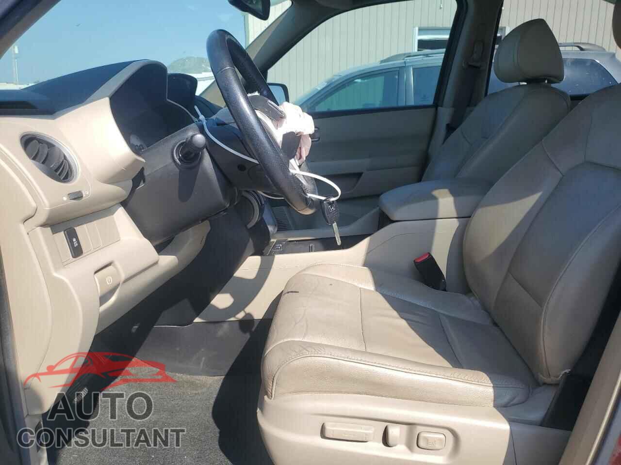 HONDA PILOT 2013 - 5FNYF3H56DB024281