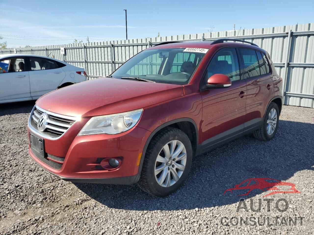 VOLKSWAGEN TIGUAN 2011 - WVGAV7AX4BW000475