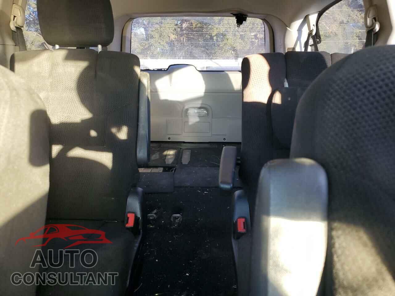 DODGE CARAVAN 2013 - 2C4RDGBG0DR557131