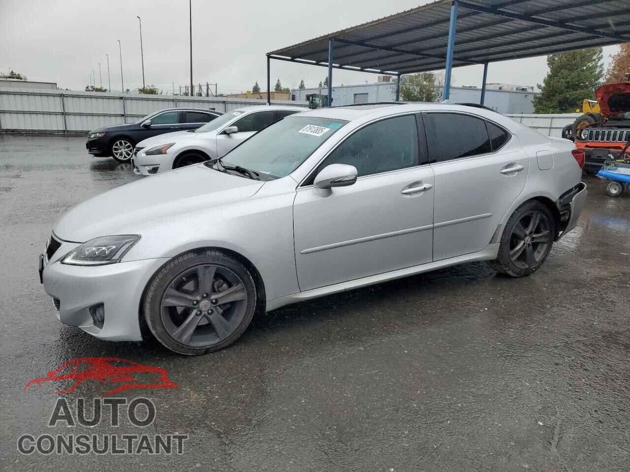 LEXUS IS 2011 - JTHBF5C24B5131941