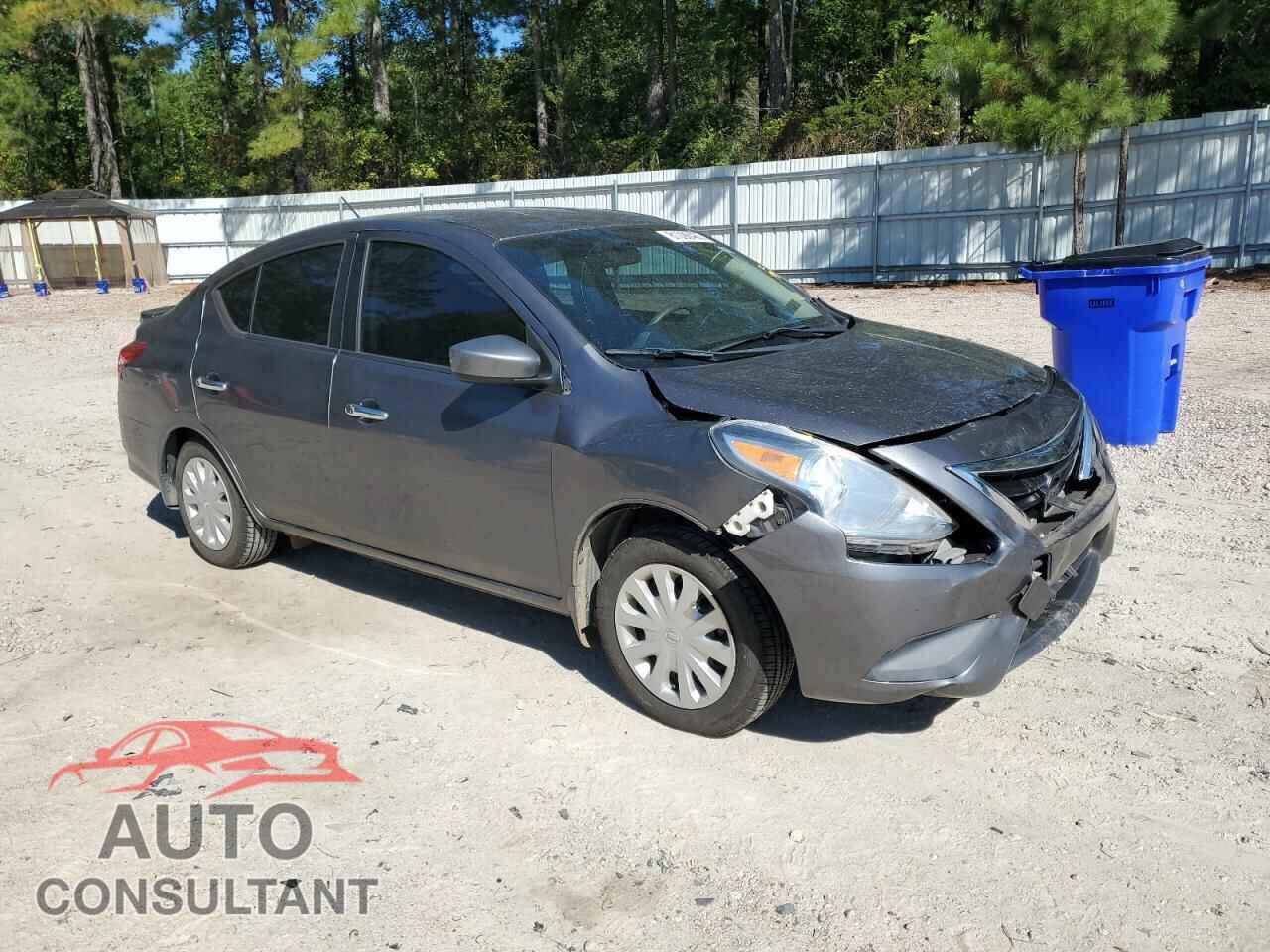 NISSAN VERSA 2017 - 3N1CN7AP3HL830010