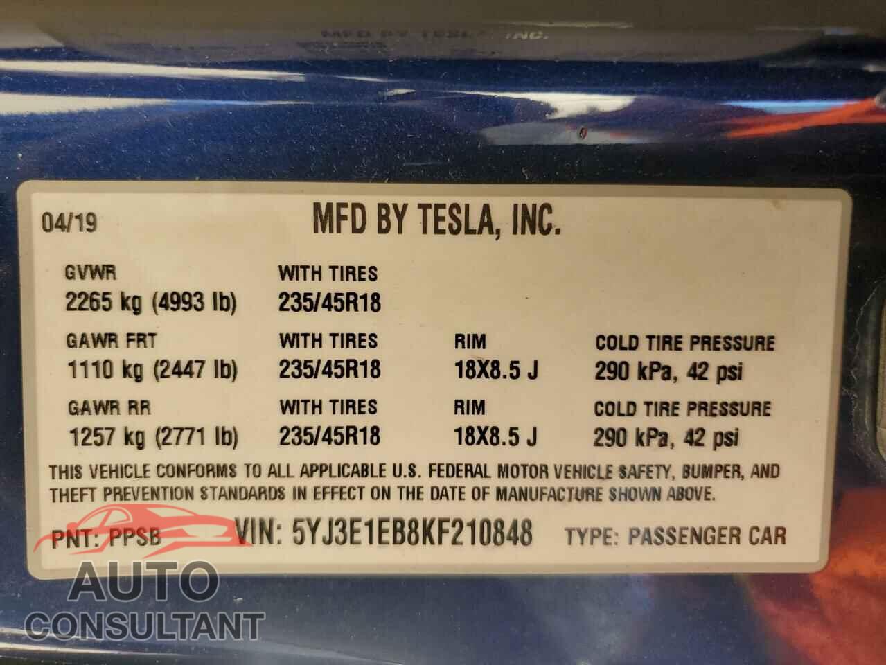 TESLA MODEL 3 2019 - 5YJ3E1EB8KF210848