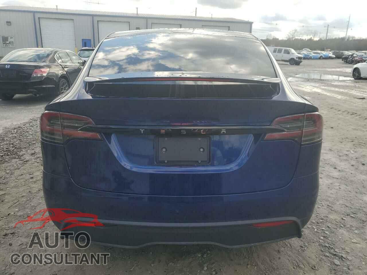 TESLA MODEL X 2023 - 7SAXCDE59PF410716