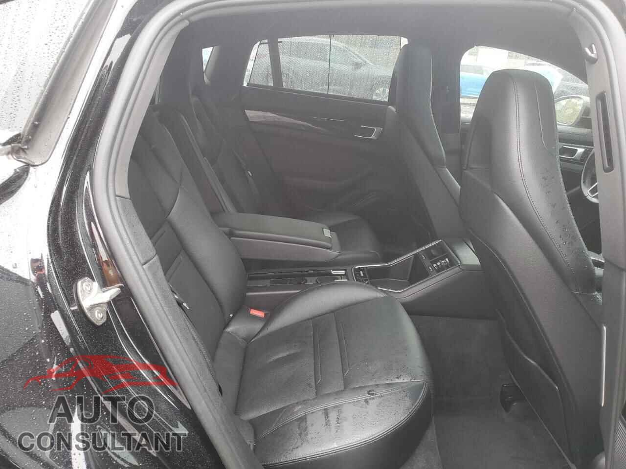 PORSCHE PANAMERA 2017 - WP0AB2A79HL121934
