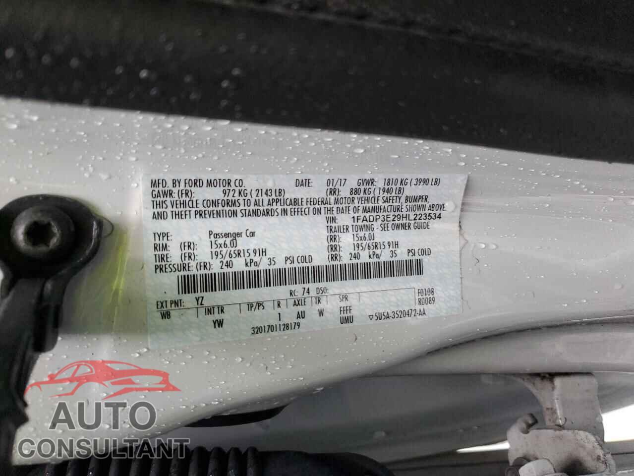 FORD FOCUS 2017 - 1FADP3E29HL223534