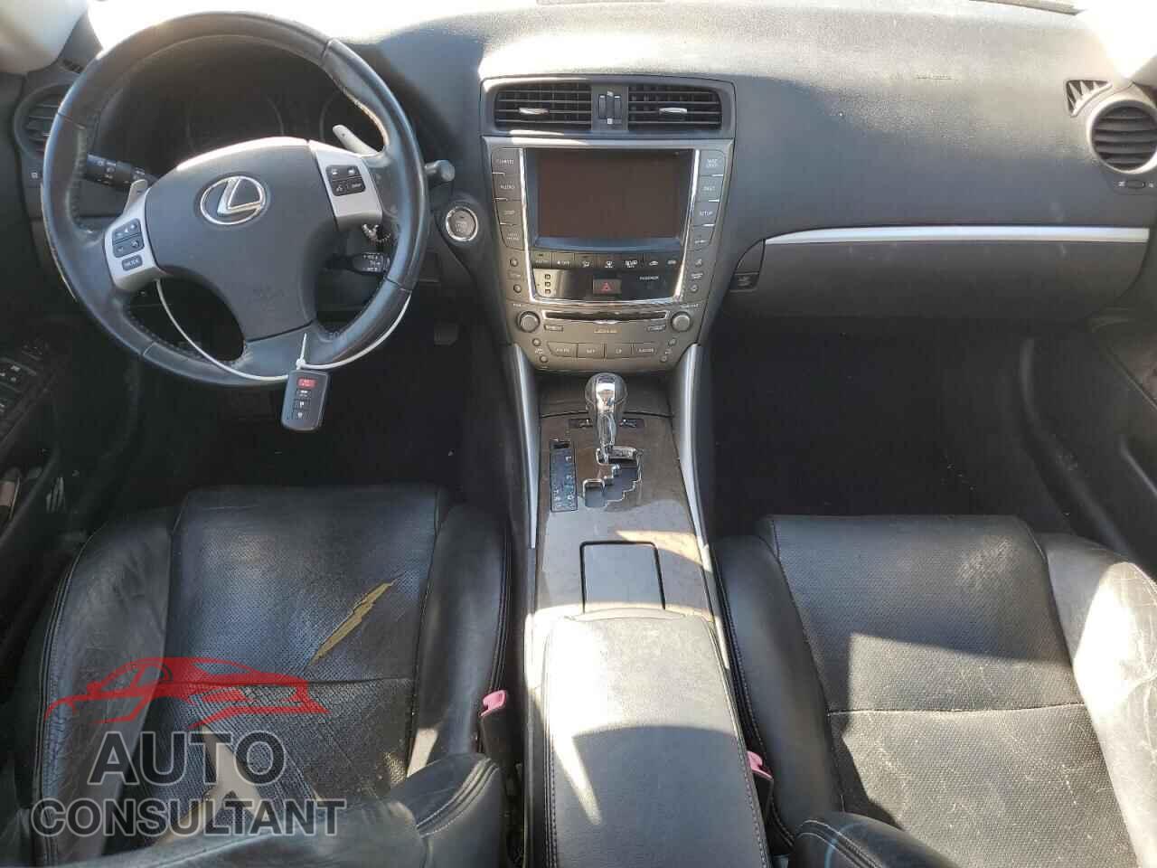 LEXUS IS 2012 - JTHFF2C22C2526381