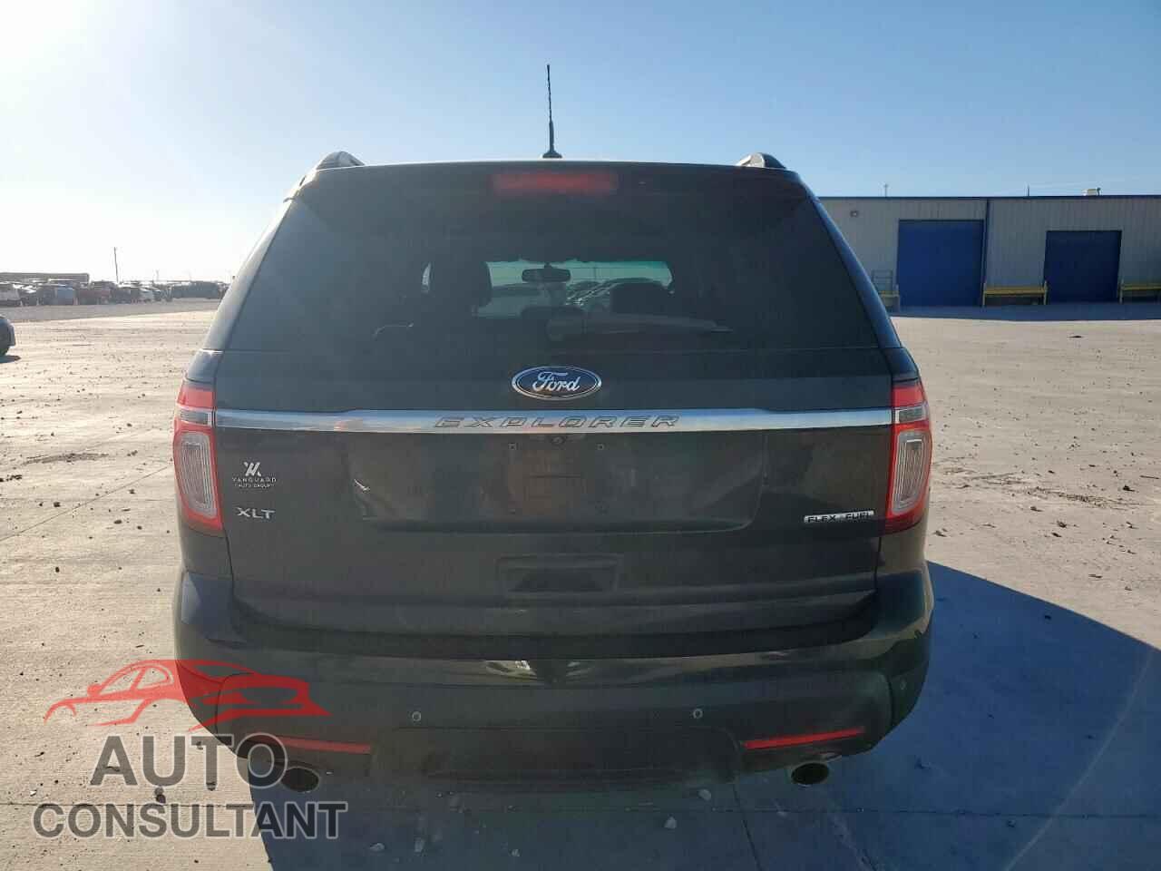 FORD EXPLORER 2015 - 1FM5K7D87FGB89413