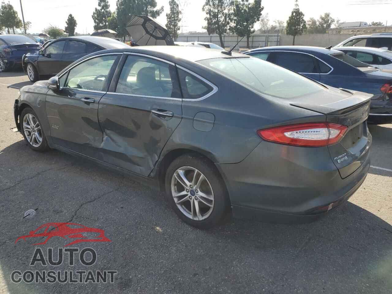 FORD FUSION 2016 - 3FA6P0SU8GR194539