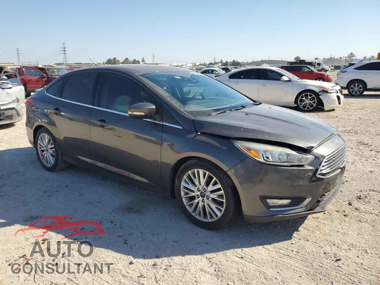 FORD FOCUS 2017 - 1FADP3J23HL211918