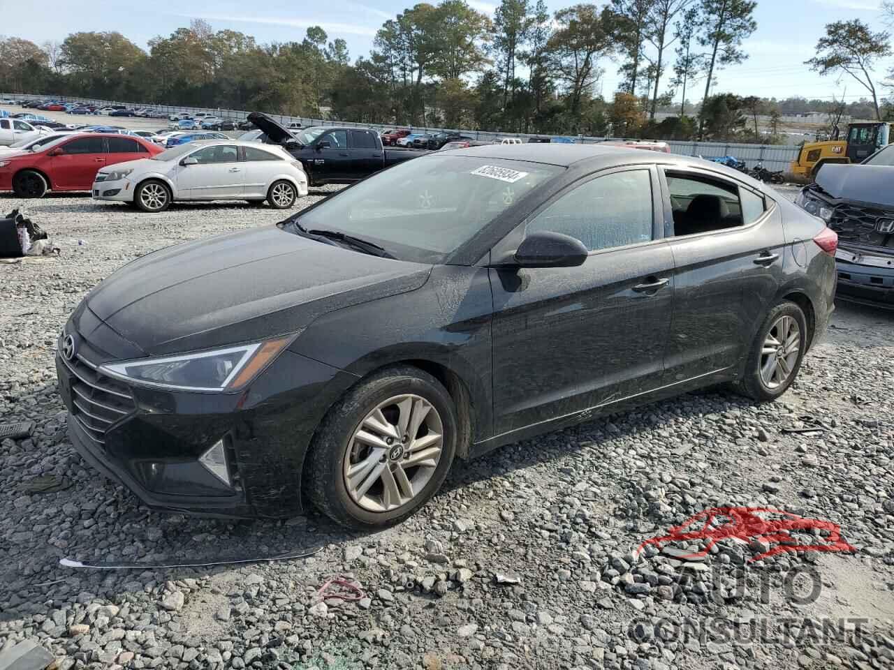 HYUNDAI ELANTRA 2019 - 5NPD84LF4KH432792