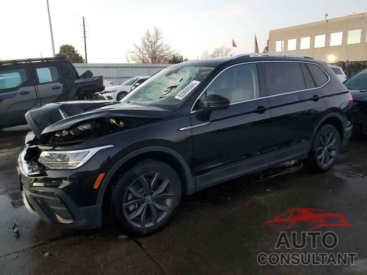 VOLKSWAGEN TIGUAN 2022 - 3VV2B7AX3NM105905