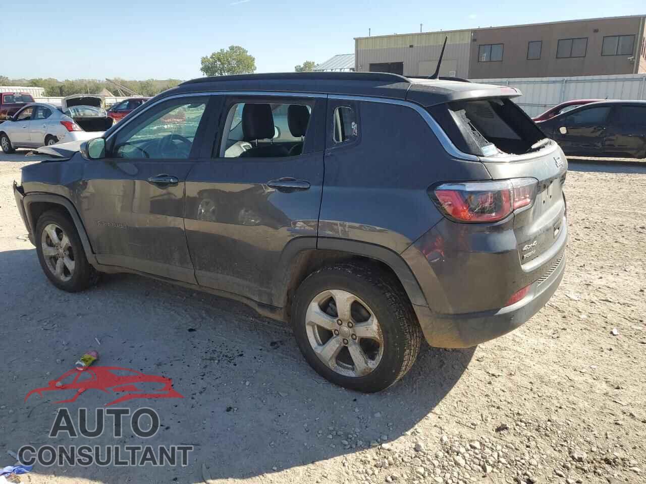 JEEP COMPASS 2017 - 3C4NJDBB8HT672119