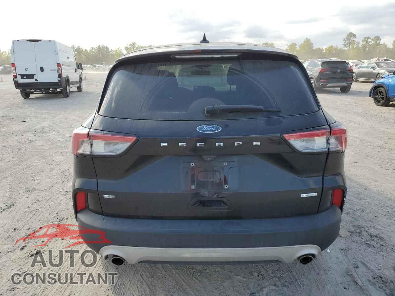 FORD ESCAPE 2020 - 1FMCU0G65LUA31393