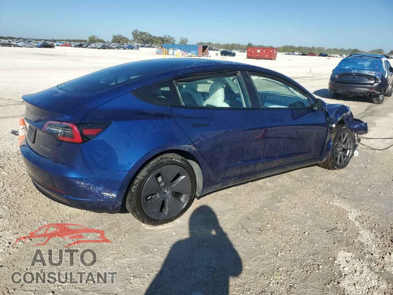 TESLA MODEL 3 2021 - 5YJ3E1EB2MF975735