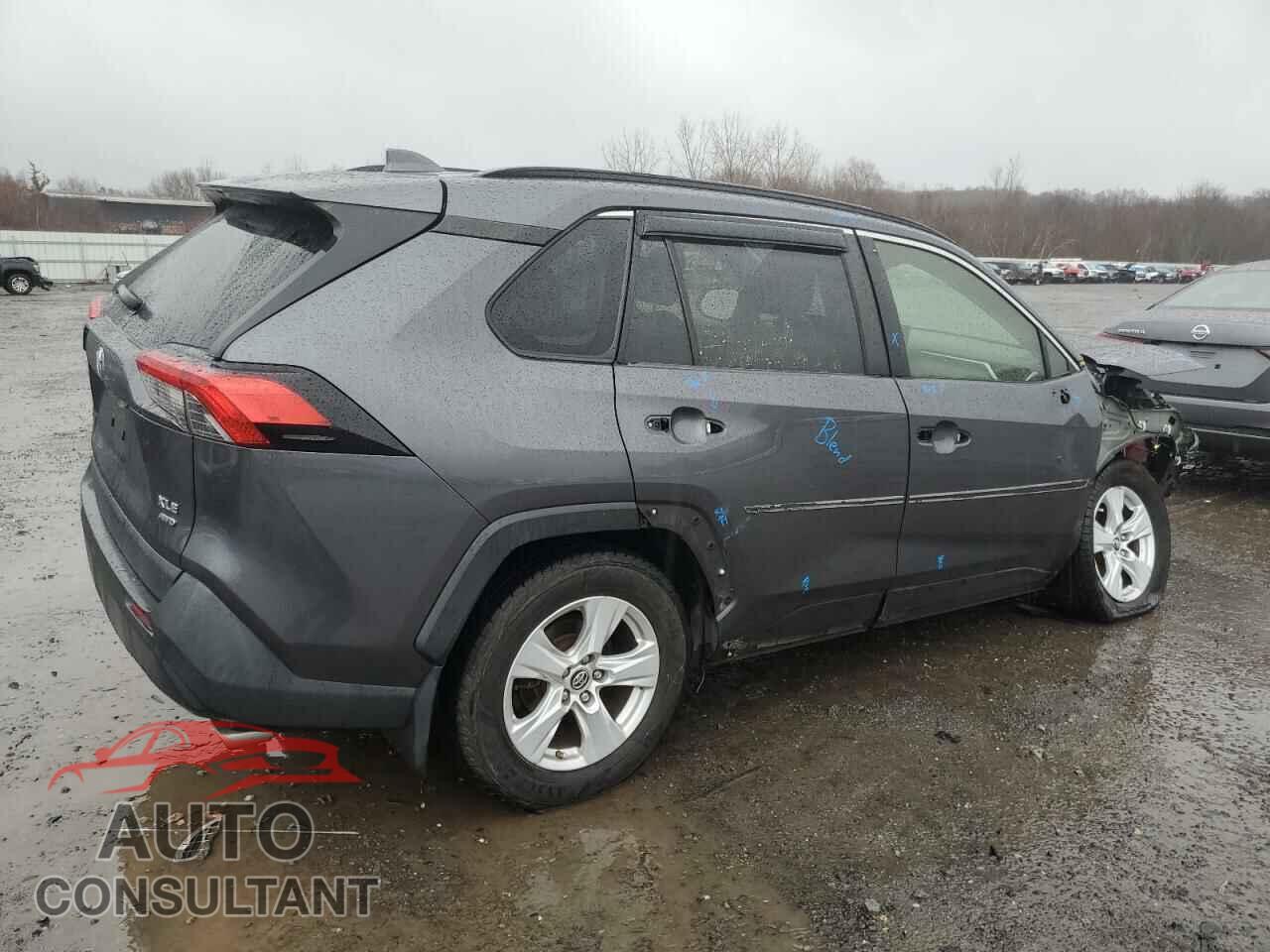 TOYOTA RAV4 2019 - JTMP1RFV3KD019575