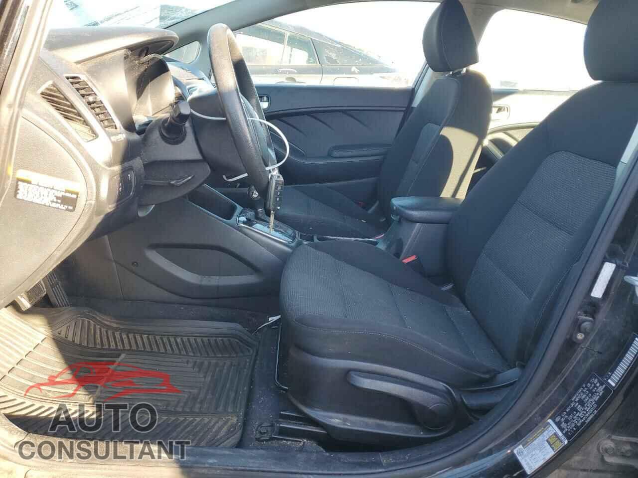 KIA FORTE 2017 - 3KPFK4A79HE043133
