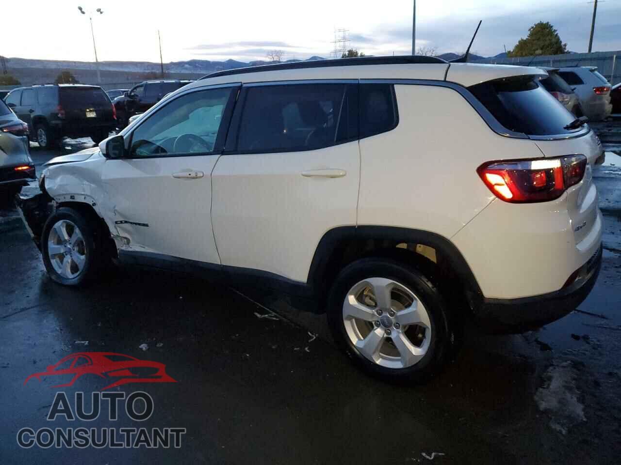 JEEP COMPASS 2018 - 3C4NJDBBXJT360177
