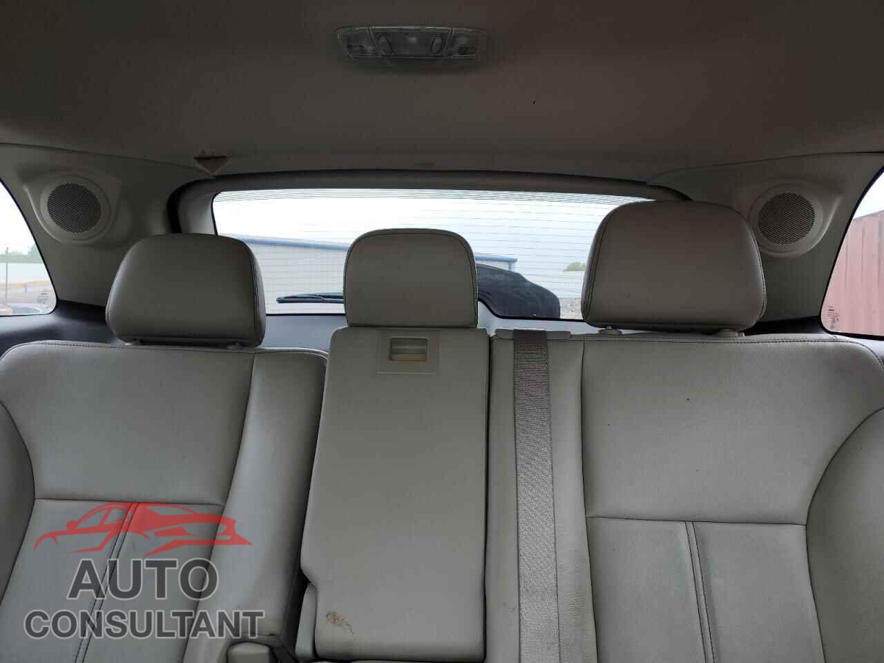 FORD EDGE 2011 - 2FMDK3KC0BBA83382