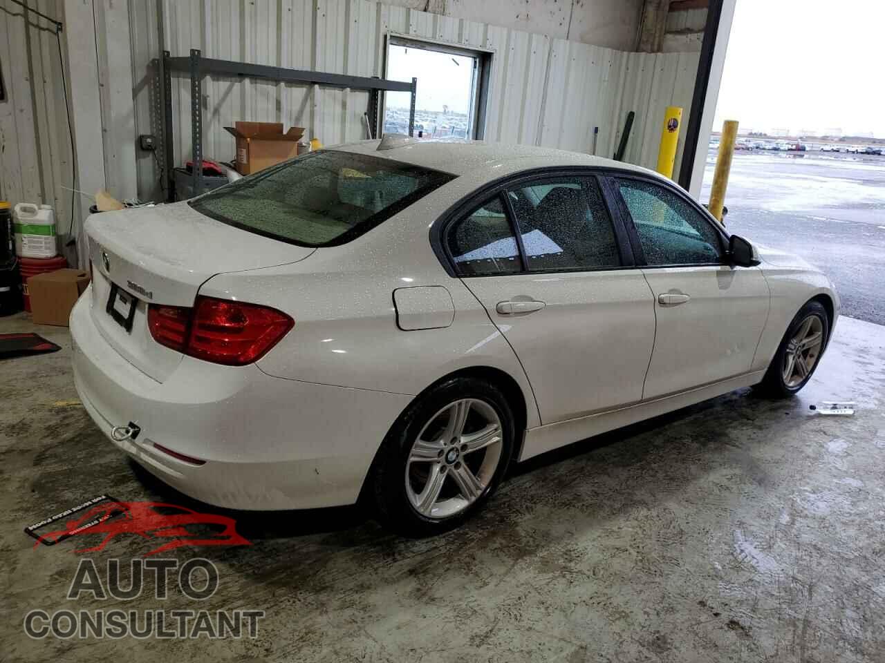 BMW 3 SERIES 2014 - WBA3D3C53EK153880