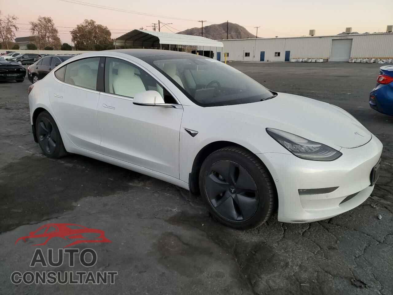 TESLA MODEL 3 2019 - 5YJ3E1EA7KF431784