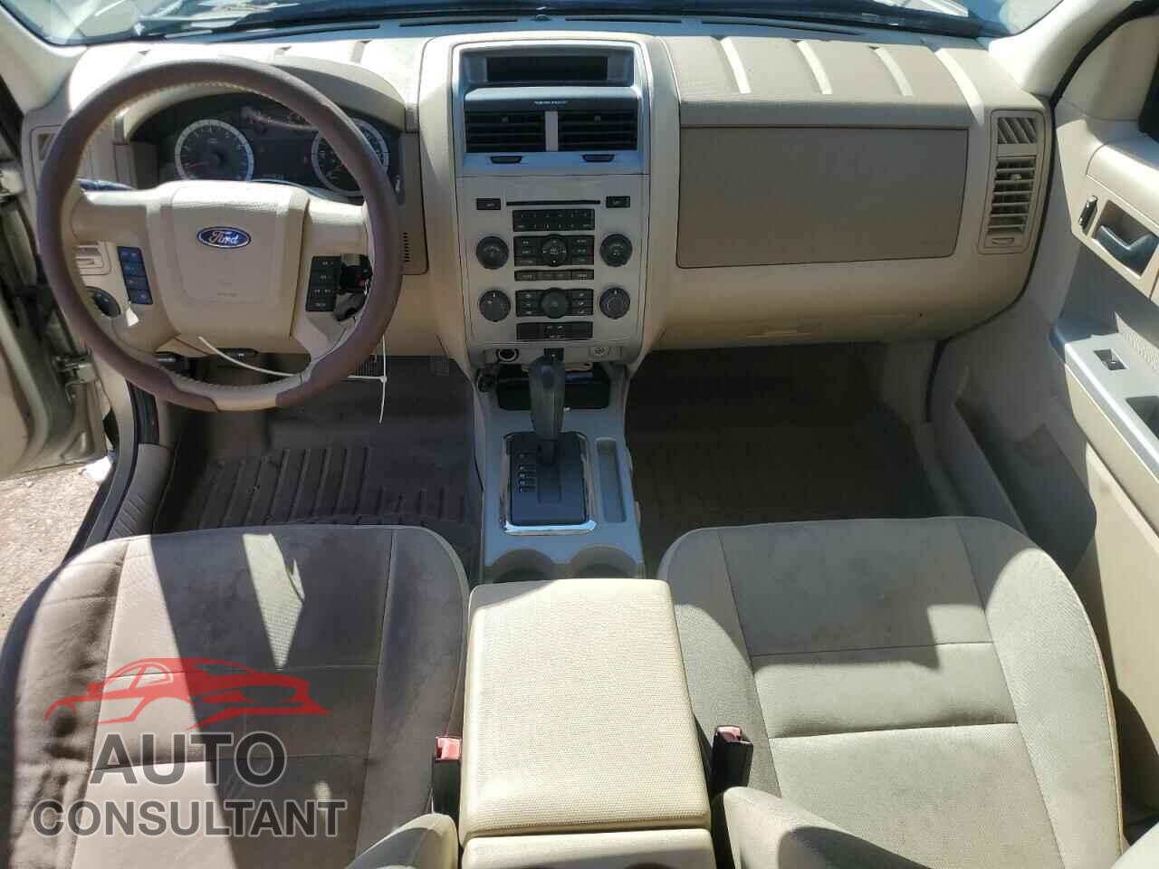 FORD ESCAPE 2010 - 1FMCU0DG9AKD39043