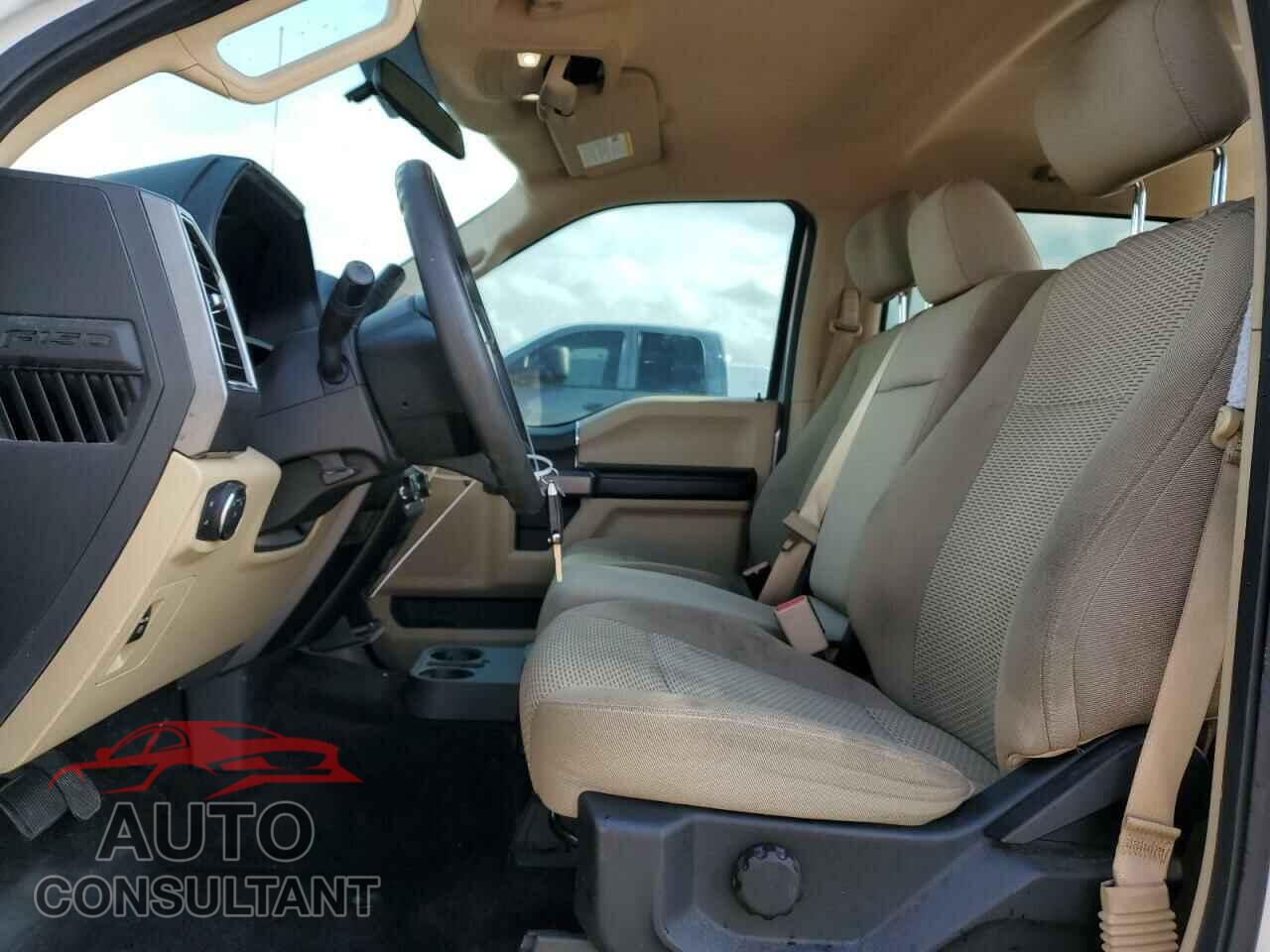 FORD F-150 2017 - 1FTEW1C81HKC84833
