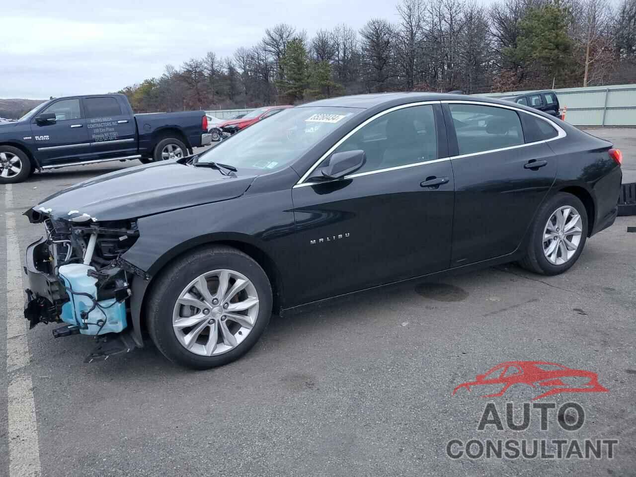 CHEVROLET MALIBU 2020 - 1G1ZD5ST8LF002816