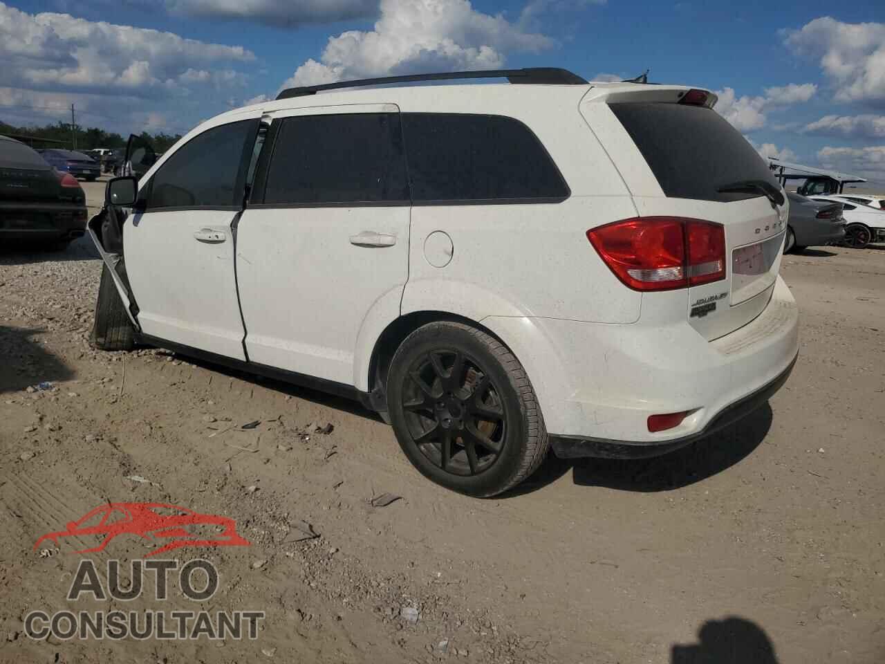 DODGE JOURNEY 2015 - 3C4PDCBB0FT747743