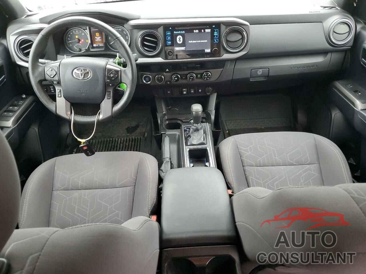 TOYOTA TACOMA 2018 - 3TMCZ5AN3JM137944
