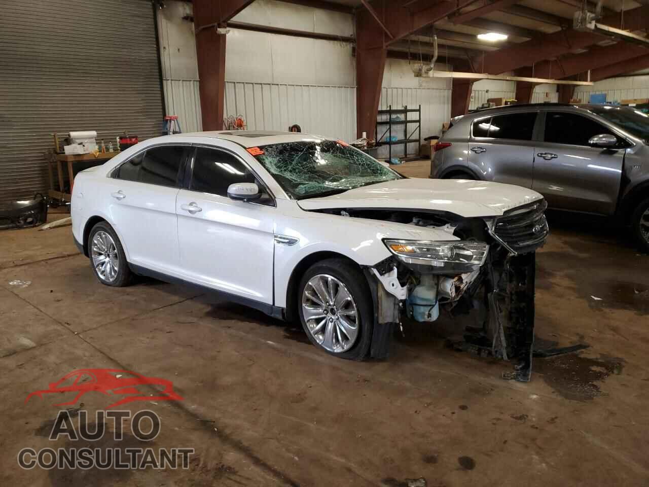 FORD TAURUS 2013 - 1FAHP2E82DG227668