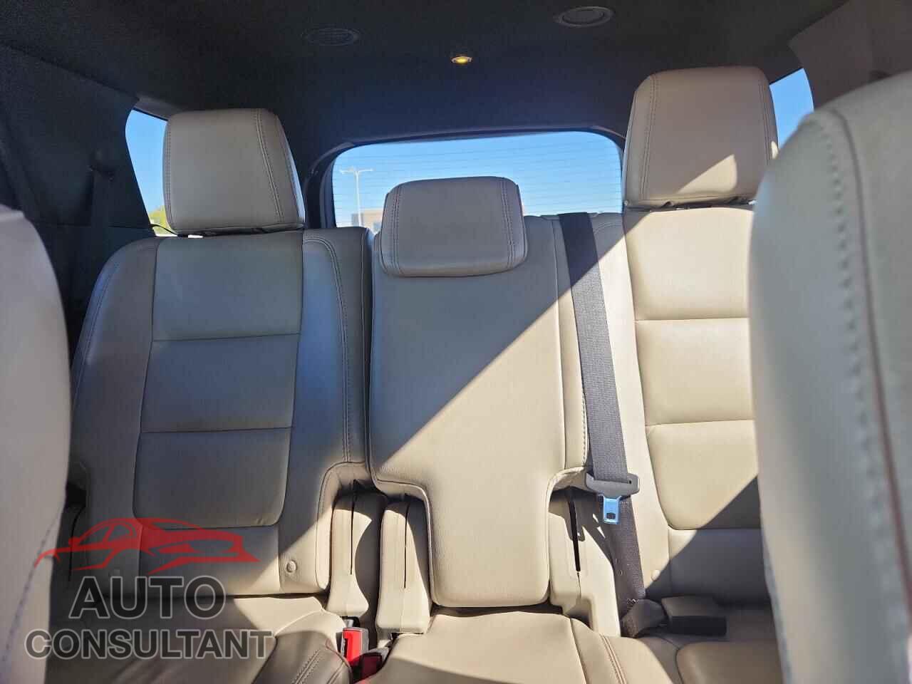 FORD EXPLORER 2014 - 1FM5K8D8XEGB52747