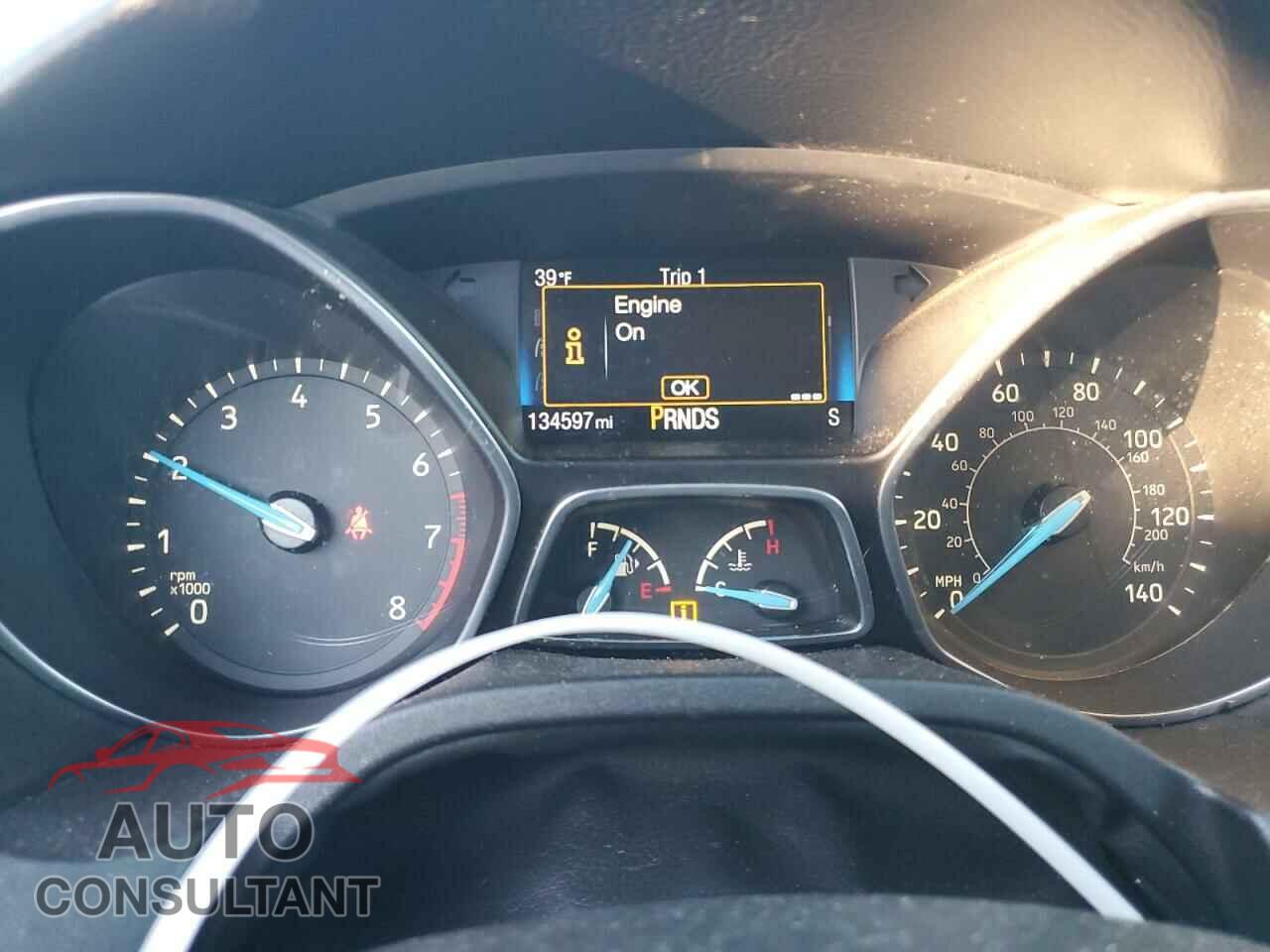 FORD FOCUS 2016 - 1FADP3K28GL340265