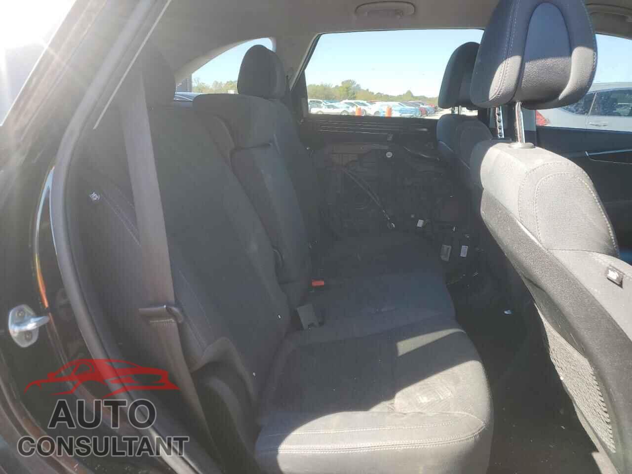 KIA SORENTO 2016 - 5XYPG4A31GG166364
