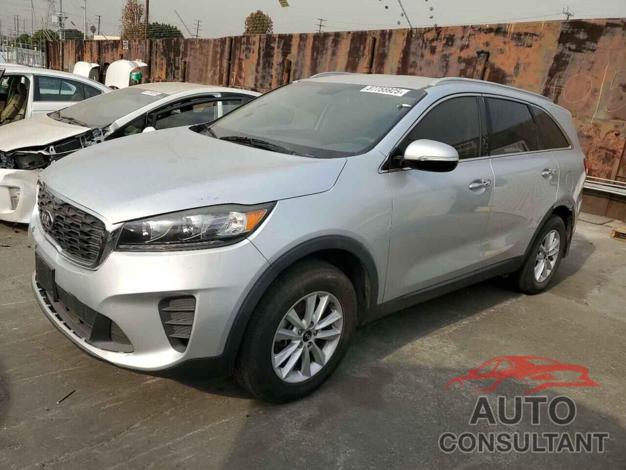 KIA SORENTO 2019 - 5XYPG4A32KG438753