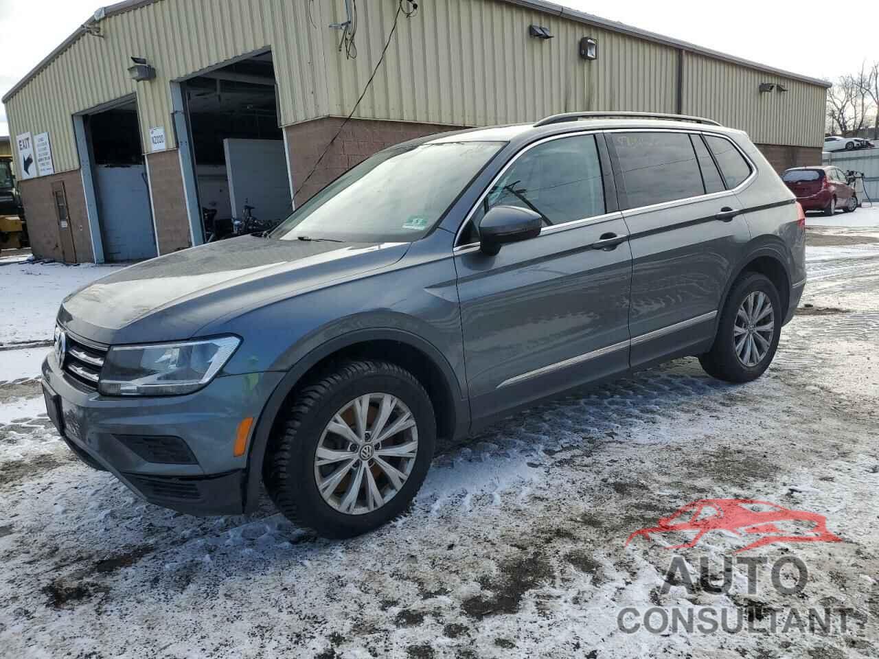 VOLKSWAGEN TIGUAN 2018 - 3VV2B7AX7JM133684