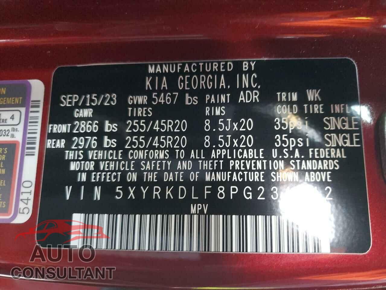 KIA SORENTO 2023 - 5XYRKDLF8PG231242