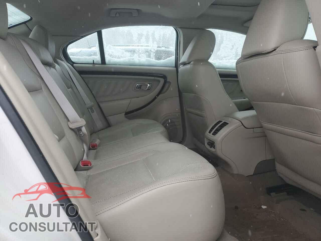 FORD TAURUS 2010 - 1FAHP2FWXAG108761