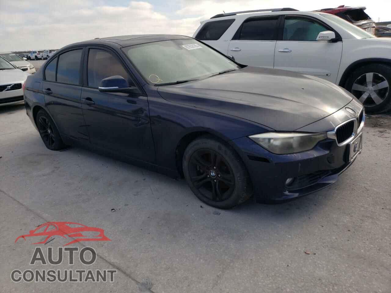 BMW 3 SERIES 2012 - WBA3A5C56CF343957
