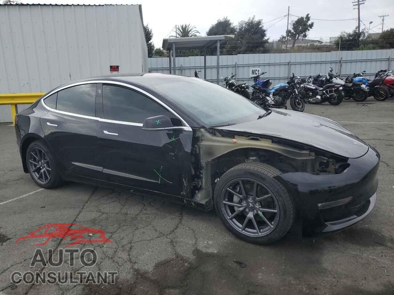TESLA MODEL 3 2019 - 5YJ3E1EA0KF395520