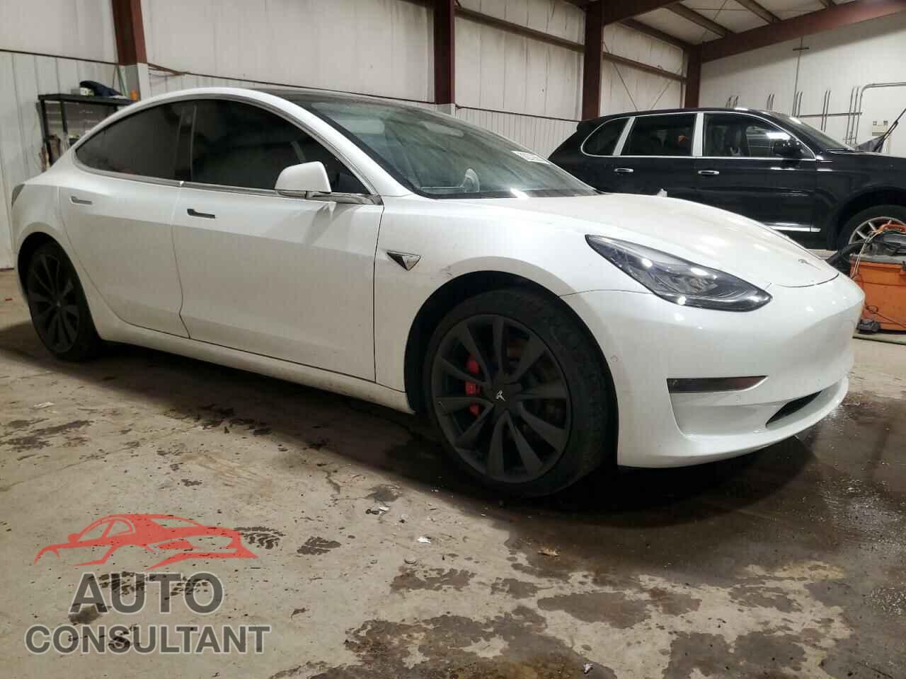 TESLA MODEL 3 2020 - 5YJ3E1ECXLF642304