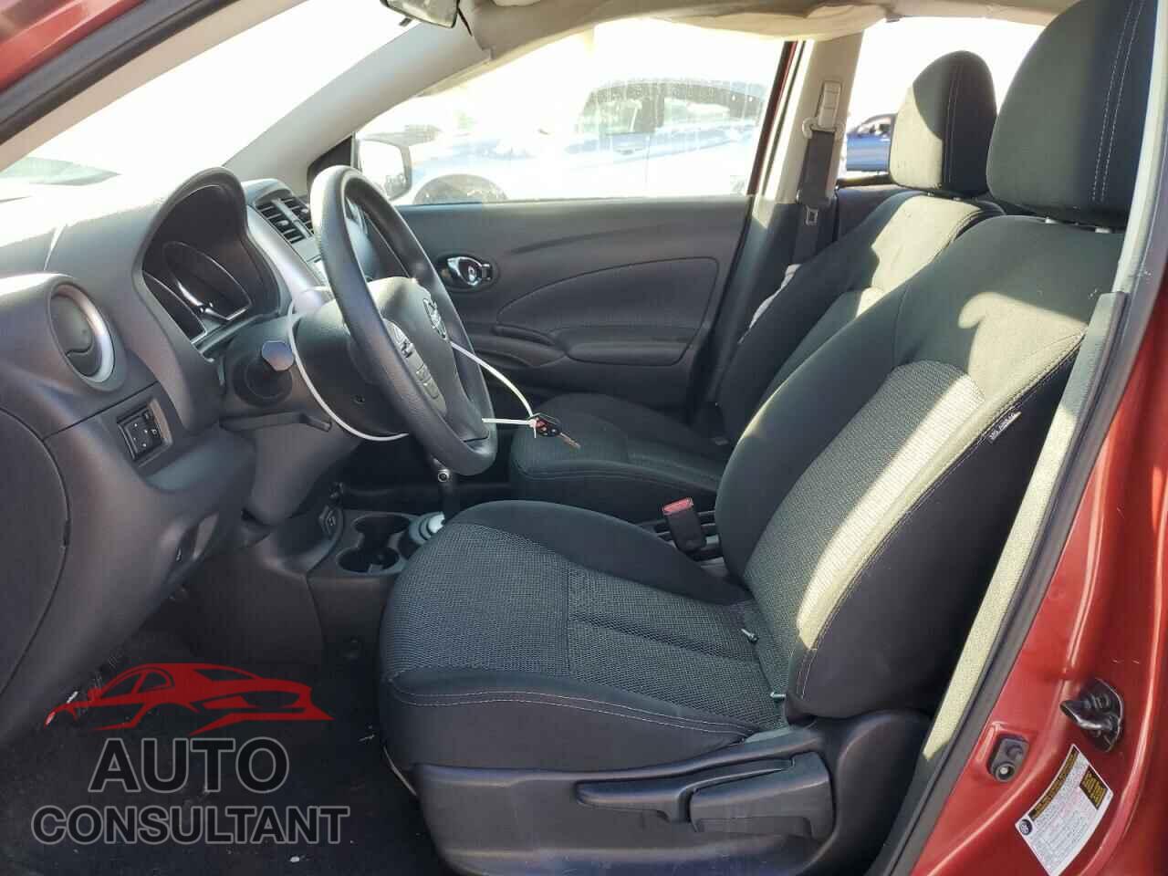 NISSAN VERSA 2019 - 3N1CN7AP3KL861684