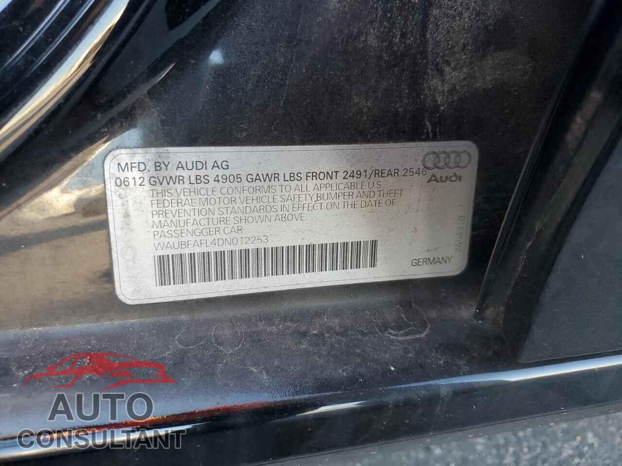 AUDI A4 2013 - WAUBFAFL4DN012253