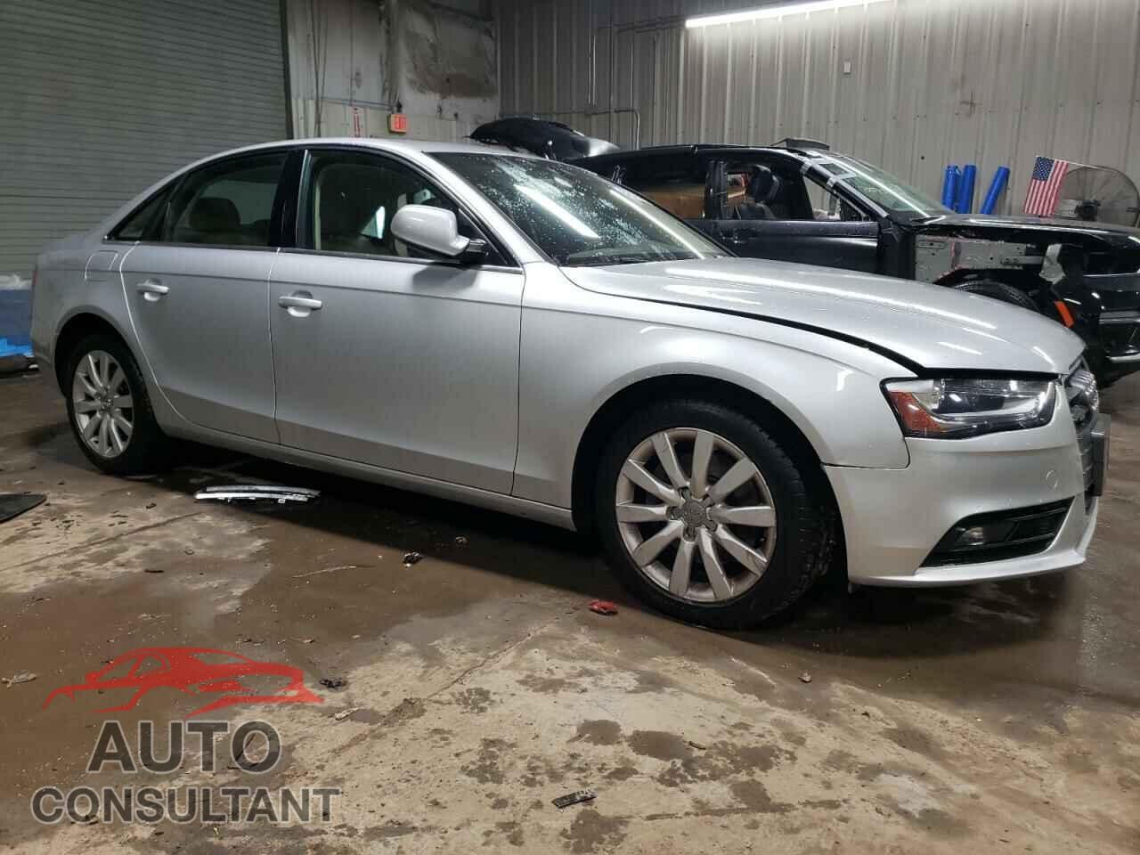AUDI A4 2013 - WAUBFAFL0DA056385