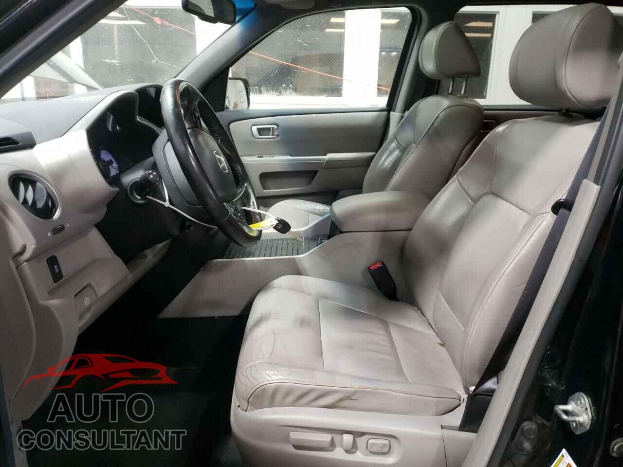 HONDA PILOT 2012 - 5FNYF4H75CB037738
