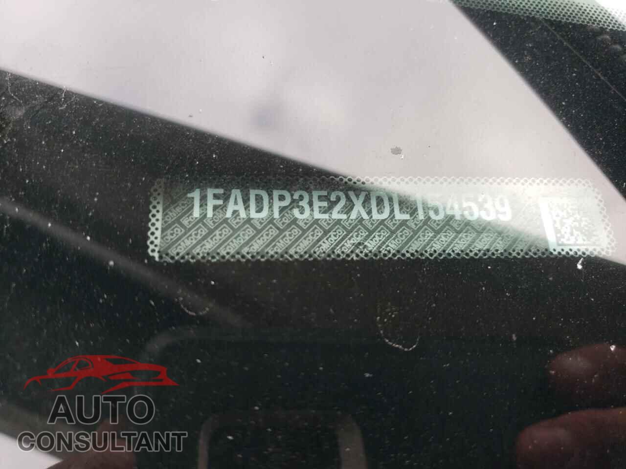 FORD FOCUS 2013 - 1FADP3E2XDL154539