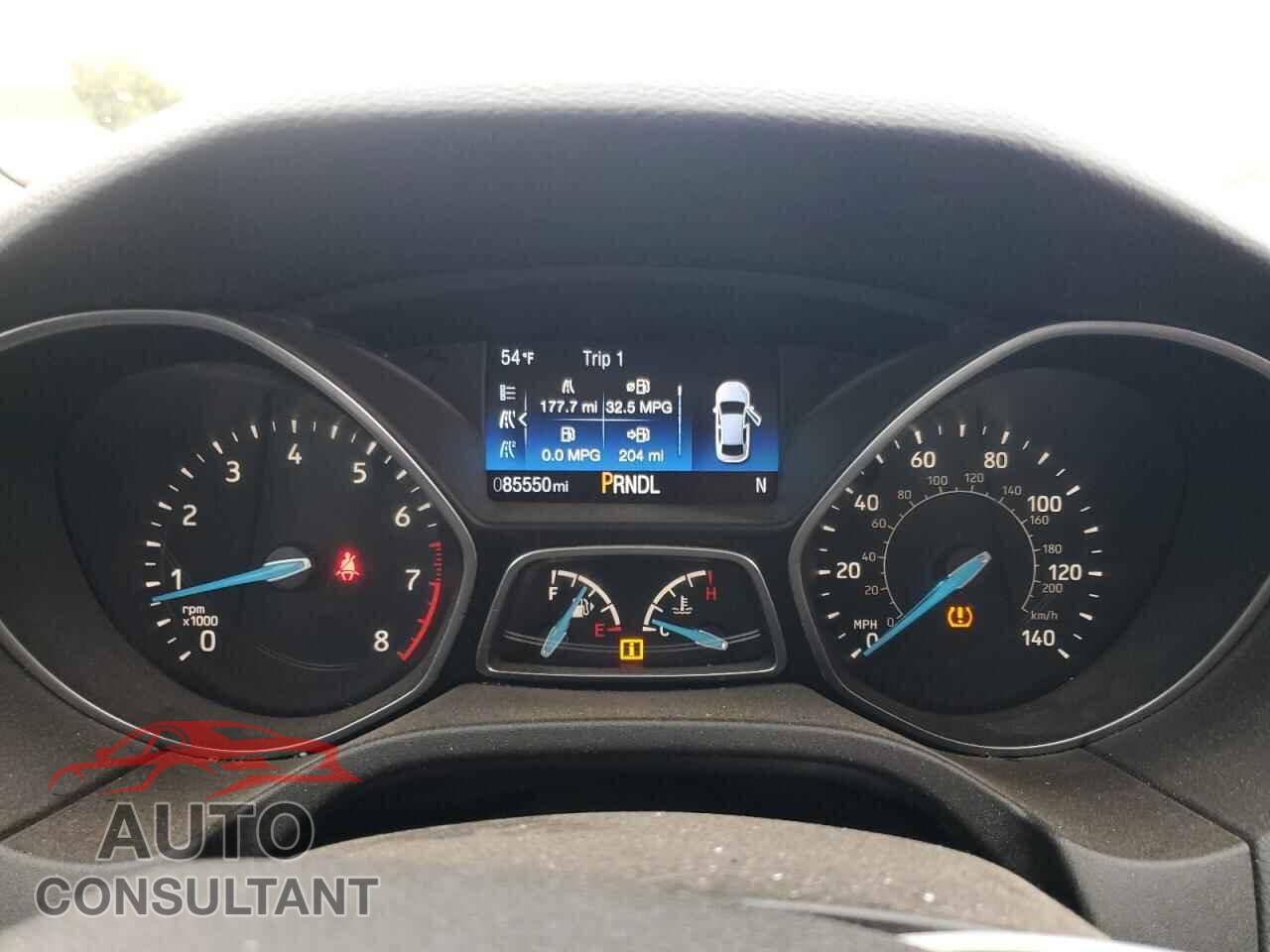 FORD FOCUS 2017 - 1FADP3K23HL271373