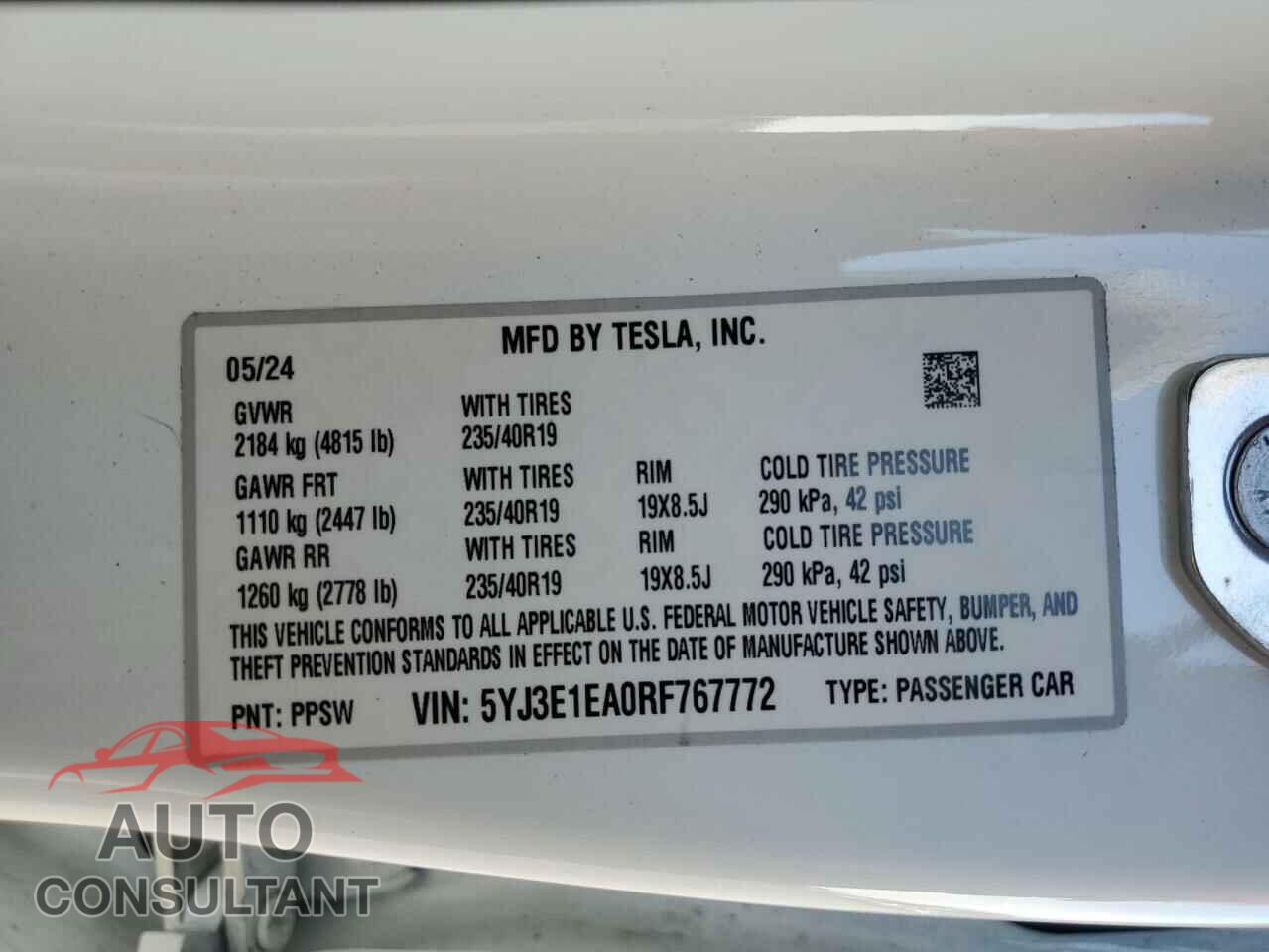 TESLA MODEL 3 2024 - 5YJ3E1EA0RF767772