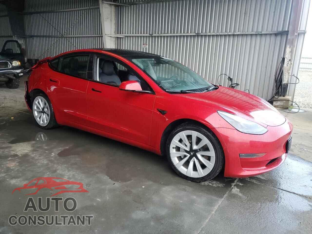 TESLA MODEL 3 2022 - 5YJ3E1EA9NF303955