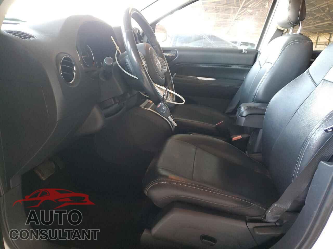 JEEP COMPASS 2014 - 1C4NJDCB2ED705079